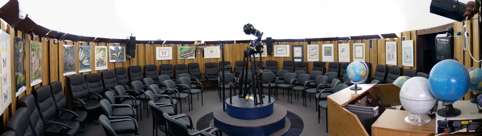 Planetárium bemutatóterem
